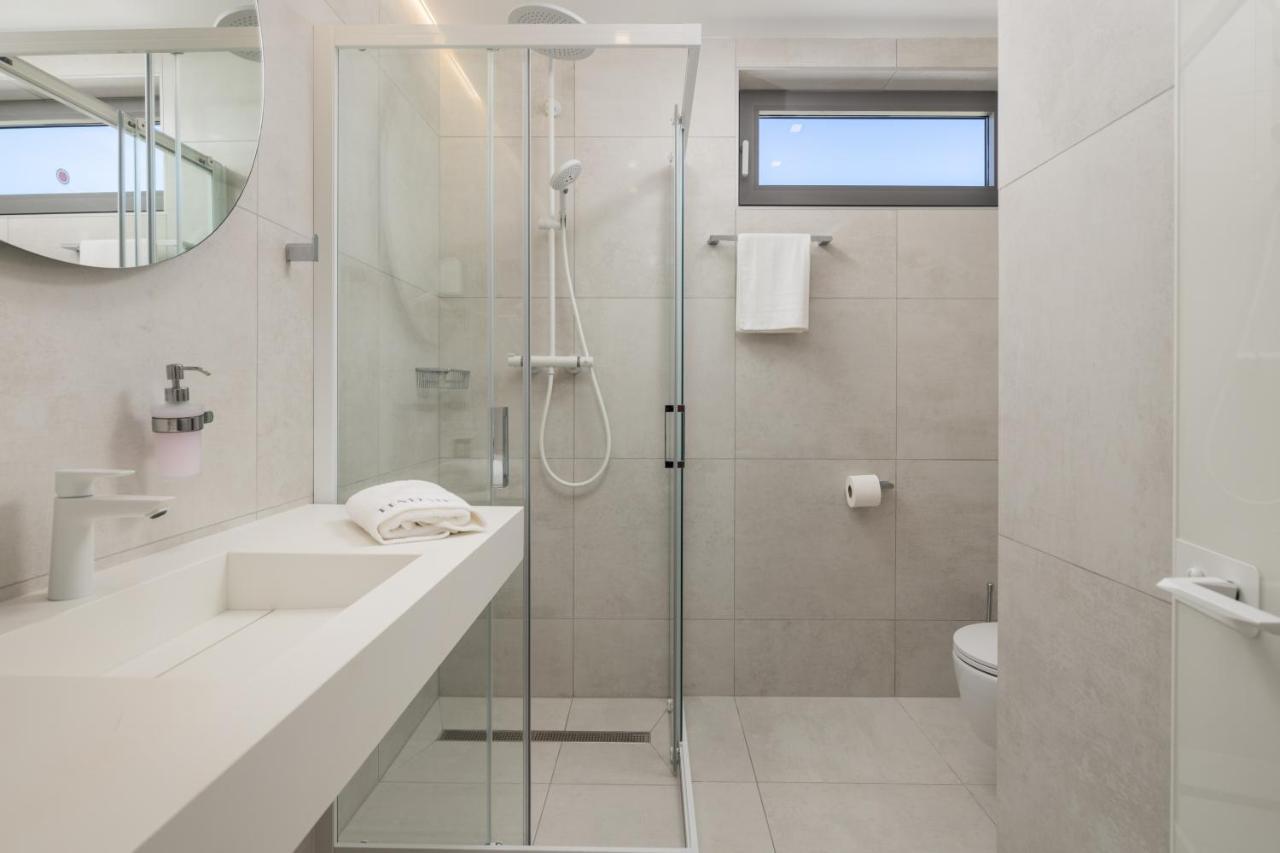 Hadrie Luxury Resort And Villas Krk Крк Экстерьер фото